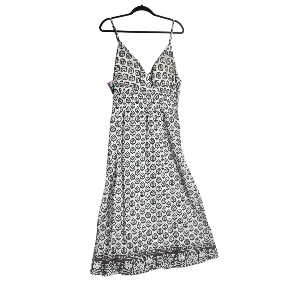 Shes Cool Womens 1X Cotton Maxi Dress Boho Floral Damask Smocked V-Neck NWT